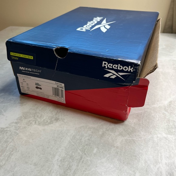 Brand New Reebok Women’s Zig Dynamica Size 8 - Picture 10 of 12